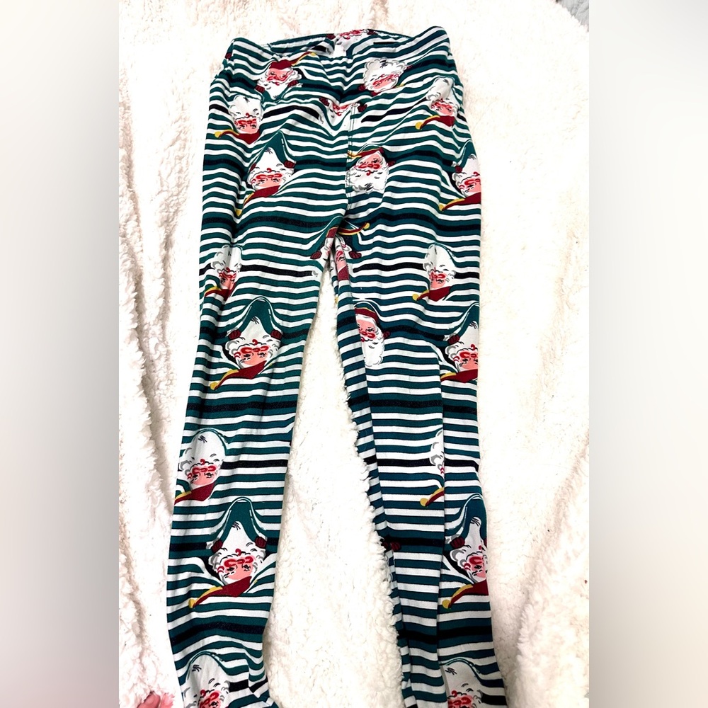 Christmas!! LuLaRoe Santa Striped Leggings - Green and White